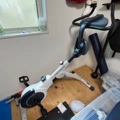 FLEX CYCLE フレックスサイクル ワンダーコア トレーニングマシン 下半身 筋トレ マシン 筋力 折り畳み式 フィットネスバイク エアロバイク 室内 自宅 運動 スポーツ 時短効果抜群 変形可能 1台4役 静音 キャスター付きの画像
