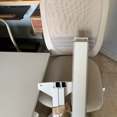 中古学習機と椅子を纏めて譲りますの画像