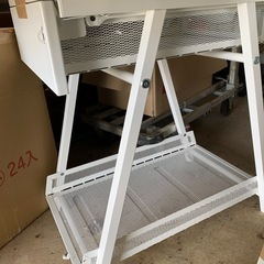 中古学習機と椅子を纏めて譲りますの画像