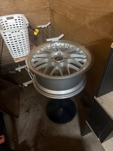 ホィールテーブル