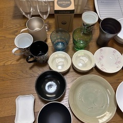 ②食器類まとめ売り　コップ　耐熱皿　フォーク　スプーンの画像