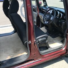 大人気 N-BOXカスタム ４ＷＤ 地デジ メモリーナビ ＥＴＣ パワスラ レーダーセンサー付きの画像