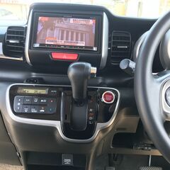 大人気 N-BOXカスタム ４ＷＤ 地デジ メモリーナビ ＥＴＣ パワスラ レーダーセンサー付きの画像