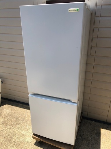 YAMADA ノンフロン冷凍冷蔵庫　YRZ-F15E1 156L 2017年製