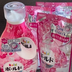 【取引中】ボールド抗菌+アロマ　華やかプレミアムブロッサムの香り