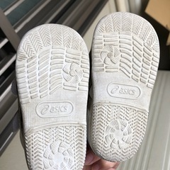 ASICS アシックス ベビーシューズ ホワイト 星柄 12.5センチの画像