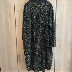 小花柄ワンピース Mの画像