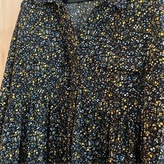 小花柄ワンピース Mの画像