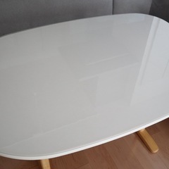 【取引中】4人掛けダイニングセットの画像