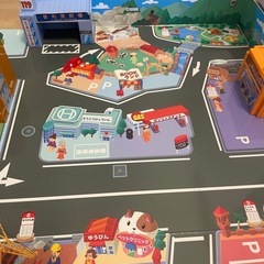 タカラトミー(TAKARA TOMY) 『 トミカ かんたんおかたづけ! にぎやかサウンドタウン 』の画像