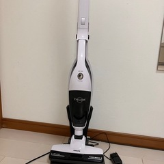 山善スティックタイプの掃除機の画像