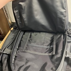 H 2507-172 nev リュック ブラック 汚れありの画像