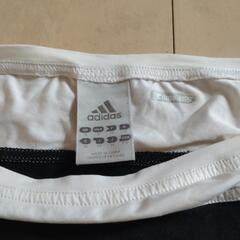 adidasレディースの画像