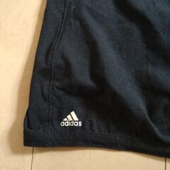 adidasレディースの画像
