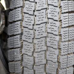 145/80R14 86/84N LT　スタッドレスタイヤの画像