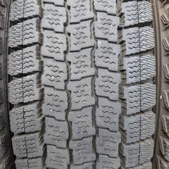 145/80R14 86/84N LT　スタッドレスタイヤの画像