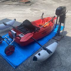 コンパクトカヤック＆２馬力船外機セットの画像
