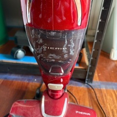 PIERIA ドウシシャ　コードレスクリーナー　掃除機　スタンド付きの画像