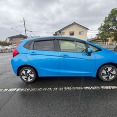 フィットハイブリッド平成15年車検8年11月の画像