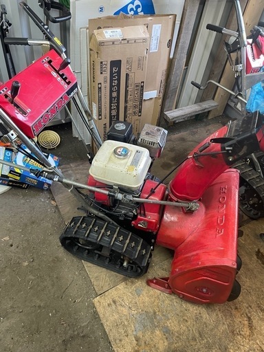 終了いたしました。ホンダ除雪機のHS55Jスノーラのジャンク品です。