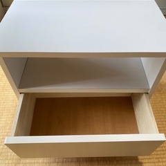 【美品】キャスター付サイドテーブルの画像