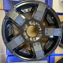 KMC XD811 ロックスター2 17x8J 135/139.7 17インチ 4本セット センターキャップ無しの画像