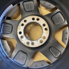 KMC XD811 ロックスター2 17x8J 135/139.7 17インチ 4本セット センターキャップ無しの画像