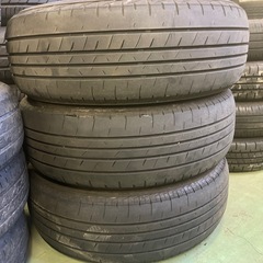 無料タイヤ195/65R15 (タイヤ預かり隊) 偕楽園のタイヤ