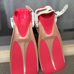 TUSA 女性向け シュノーケルフィン　Sサイズの画像