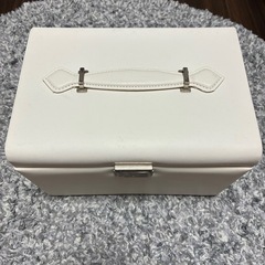 アクセサリーケース☆収納たくさんの画像