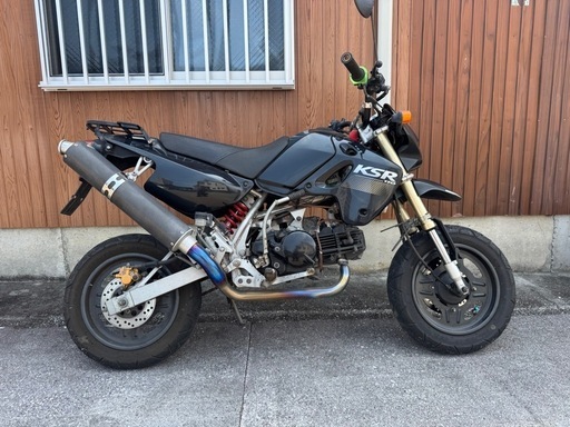 Kawasaki KSR110 実働レストアベース