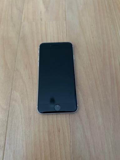 iPhoneSE SIMロックなし