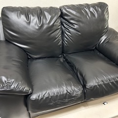 合皮のソファ