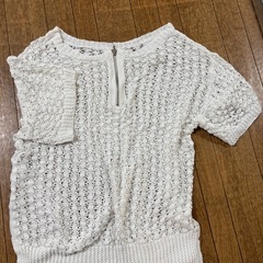 アクシーズ　トップス　フリーサイズの画像