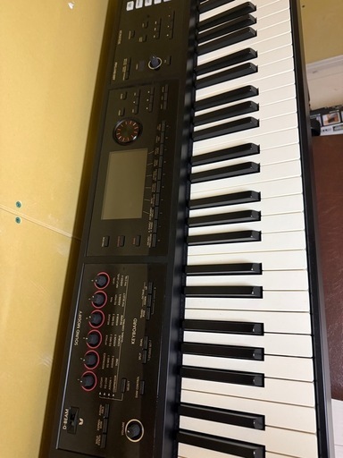 Roland FA-08 シンセサイザー美品可動品アンプイス台付き (oi