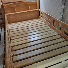 【愛品倶楽部柏店】スノコ床板 2段ベッド あると便利な棚付きの画像