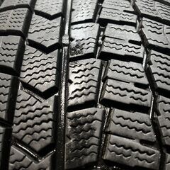 DUNLOP WINTERMAXX WM02 175/70R14 14インチ スタッドレス 4本 23年製 バリ溝 ヤリス シエンタ ポルテ ヴィッツ等　(KTI445)クレジットカード QRコード決済可能の画像