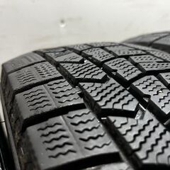 DUNLOP WINTERMAXX WM02 175/70R14 14インチ スタッドレス 4本 23年製 バリ溝 ヤリス シエンタ ポルテ ヴィッツ等　(KTI445)クレジットカード QRコード決済可能の画像