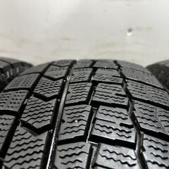 DUNLOP WINTERMAXX WM02 175/70R14 14インチ スタッドレス 4本 23年製 バリ溝 ヤリス シエンタ ポルテ ヴィッツ等　(KTI445)クレジットカード QRコード決済可能の画像