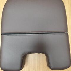 胸当てマクラ　枕　マッサージ　エステ　の画像