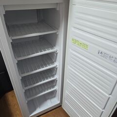 シャープ 冷凍庫 167L FJ-HS17X-W 直冷式 6段収納 静音 スリム