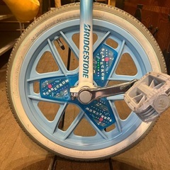 【武蔵小山店】  スケアクロウ Scarecrow ブリヂストン BRIDGESTONE 一輪車 子供用一輪車 小学生 中学生 小学生向け一輪車 中学生向け一輪車 16インチ一輪車 練習用一輪車 バランス運動 子供用バイク スポーツトイ 室外遊具 幼児用一輪車 一輪車16インチ 美品 中古一輪車の画像
