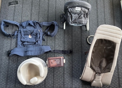 ベビーグッズ　まとめ売り　エルゴ　抱っこ紐　イングリッシーナ　　テーブルチェア　ダンボ　バウンサー