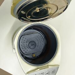 電気ポット（松下沸騰ジャーポット　NC ER22）の画像