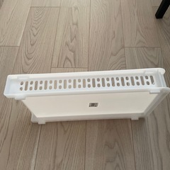 収納トレー　
サンコープラスチックeラックトレーSM  ホワイトの画像