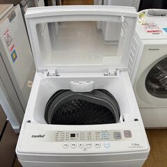 地域限定送料無料　超美品【 COMFEE 】コンフィー 洗濯7.0㎏ 全自動洗濯機 風乾燥 予約洗濯 スピードコース ステンレス槽 ガラスドア AQW-V7Nの画像