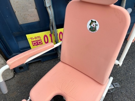 【浴室･介護いす】AMANO製 シャワーでの要介護者用 車イス お部屋からそのまま浴室まで移動も便利！！