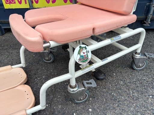 【浴室･介護いす】AMANO製 シャワーでの要介護者用 車イス お部屋からそのまま浴室まで移動も便利！！