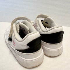 adidas スニーカー 15cmの画像