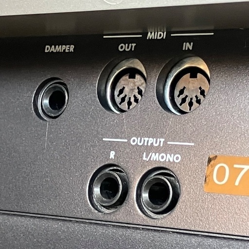 KORG SP-250 Digital Piano   超美品！　動作品
